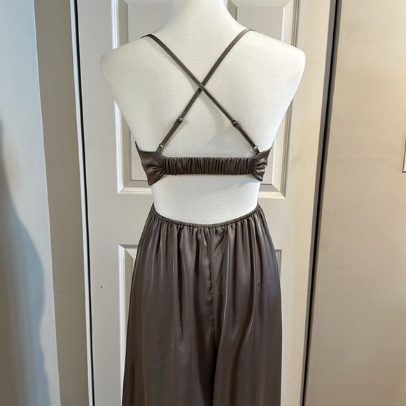 Amanda Dressed Up Jumpsuit - Picture 7 of 10